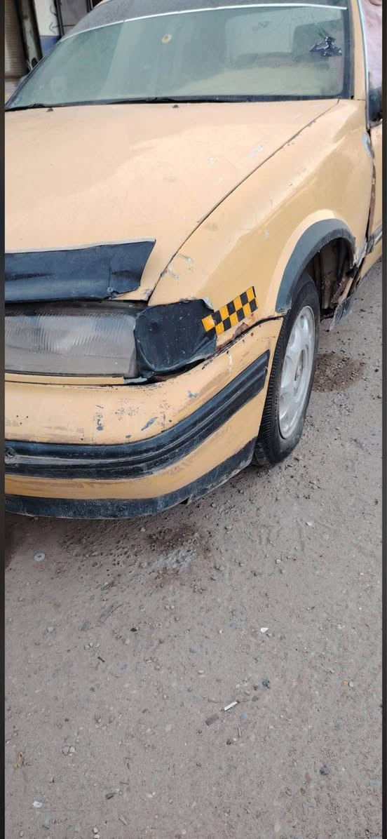 دايو برنس تكسي موديل 93  رقم بصرة سنوية منتهيه راعيها بالبصرة ما اندل مكانه بالضبط السعر 7 اوراق وبيها مجال فقط مكلف بالنشر 
رقم راعيها : *********** ناصرية, ذي قار
