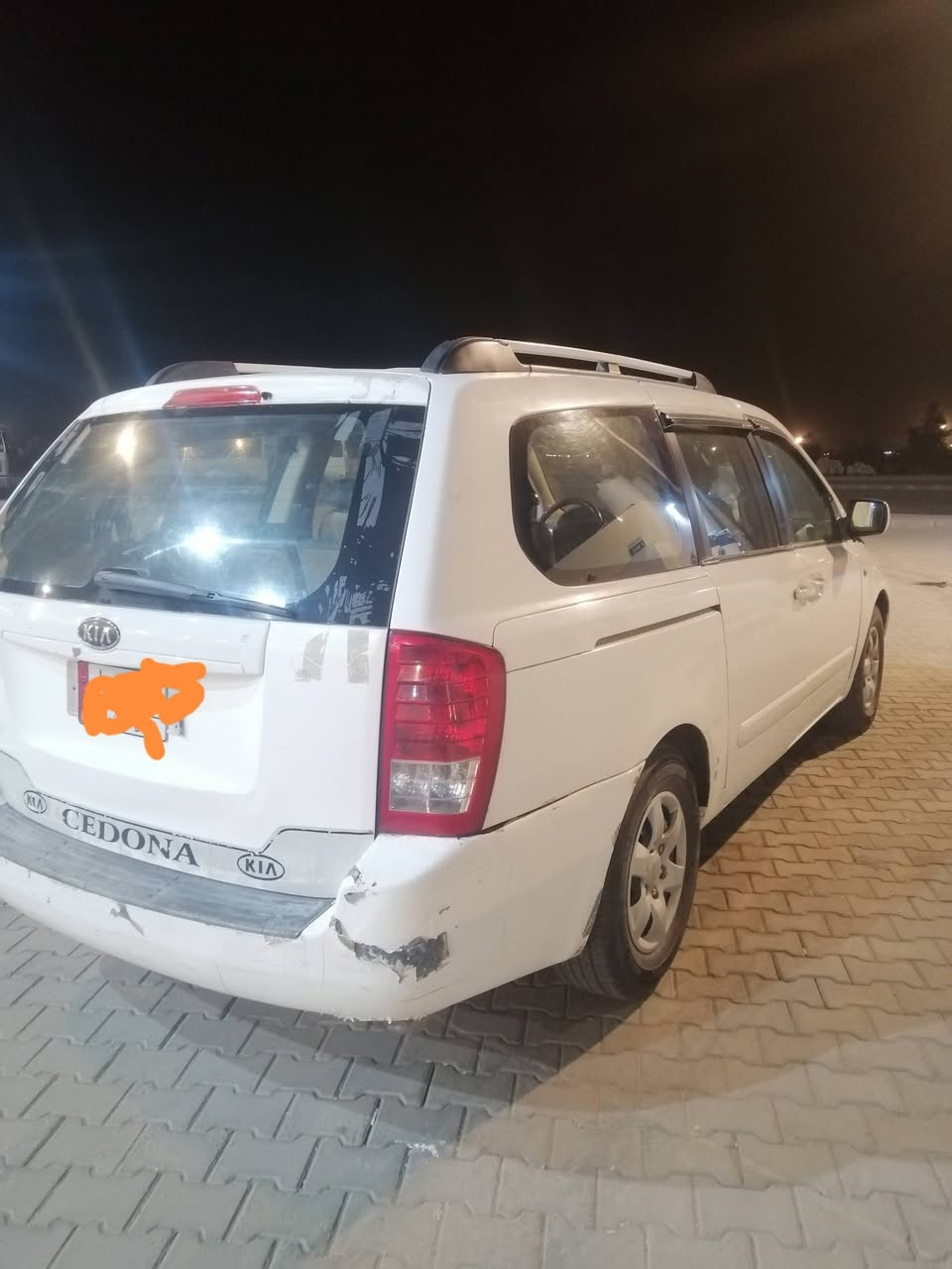 السلام عليكم كرنفال للبيع ٢٠٠٨ تكسي مطار أجره مثنى مابيهه ضرر مكينه جديده صر لهه ست ٦ اشهرمن شديتهه ومنظومت تبريد شادلهه وستوني امدوشمهه  والرظيه تخم تاير وباتري جديد ومنظومت غاز بيهه السعر ١١٠ وبيهه مجال لل شراي *********** وكل التفاصيل بل فيديو
