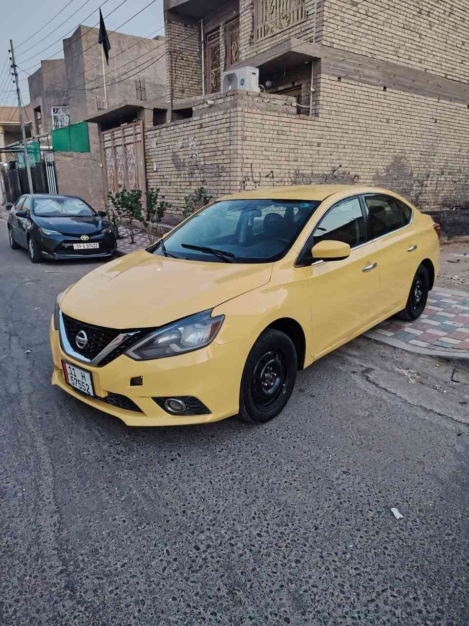 السلام عليكم نيسان سنتره مديل 2018 رقم بغداد إنكليزي تحويل ثاني يوم مشروع وطني سنويه جديده هزه جديده هيه والغرامات مصفره وارد امريكي حادثه جاملغ الامامي وشويه من البنيد مكينه وكير مكفولات تبريد ثلج حداديه تخم تاير مكفولات السياره فول مواصفات بصمه تحكم ستيرن شاشه كامره دواره ثلاث انضمه قياده السياره جاهزه كل نقص مابيه صبغه أول السياره جديده احلا من الصور 77وبيه مجال بسيط حك الجيه مكاني كربلاء مامتواجد عله النت 
رقم ***********
***********
