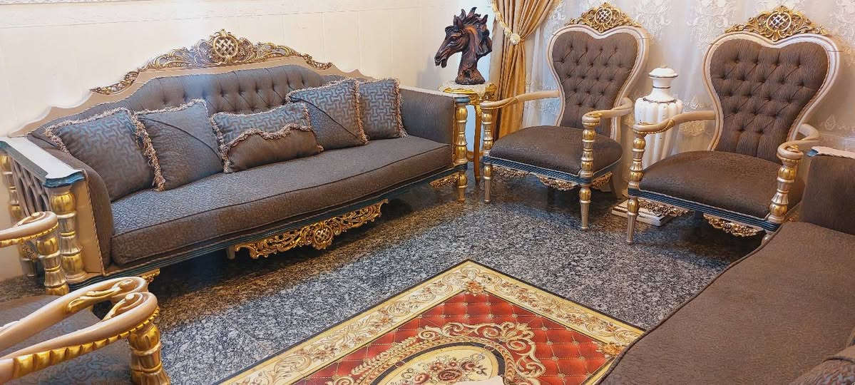 تخم زان تركي دزاين ايطالي عشر مقاعد مع سيت طبلات بغداد الشعب ***********
