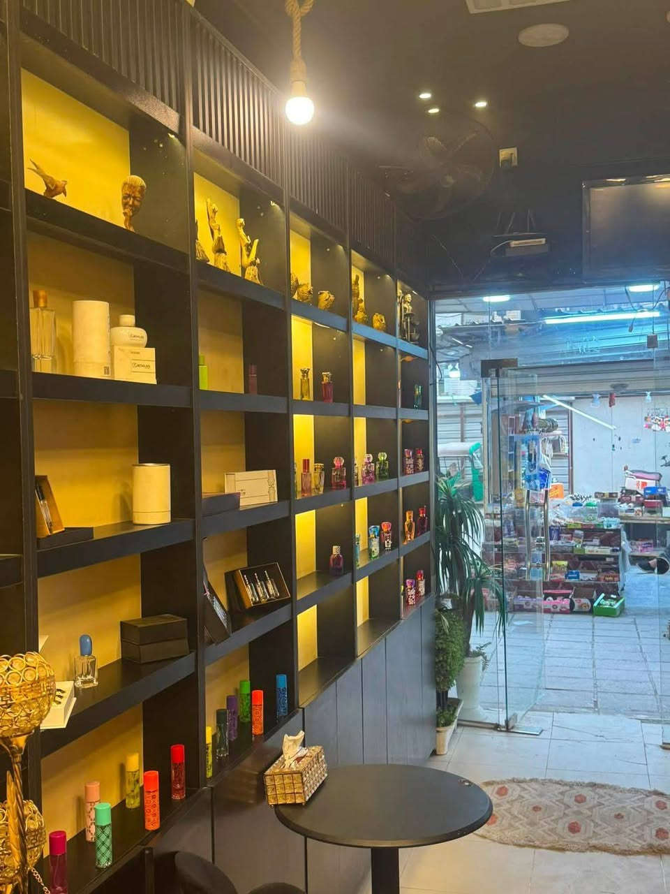محل للبيع في بغداد الجديده مجاور فالح ابو العمبة عماره الحذاء الذهبي
يحتوي المحل علئ عطور 

وسبلت 2طن

رفوف عداد 17

ويحتوي علئ 3فاترنات

وبي عطور جاهزه ومركزه 

يجار المحل 900

البيع بسبب عدم التفرغ والتزام

السعر مناسب 3مليون

التواصل الاتصال علئ الرقم 

***********
