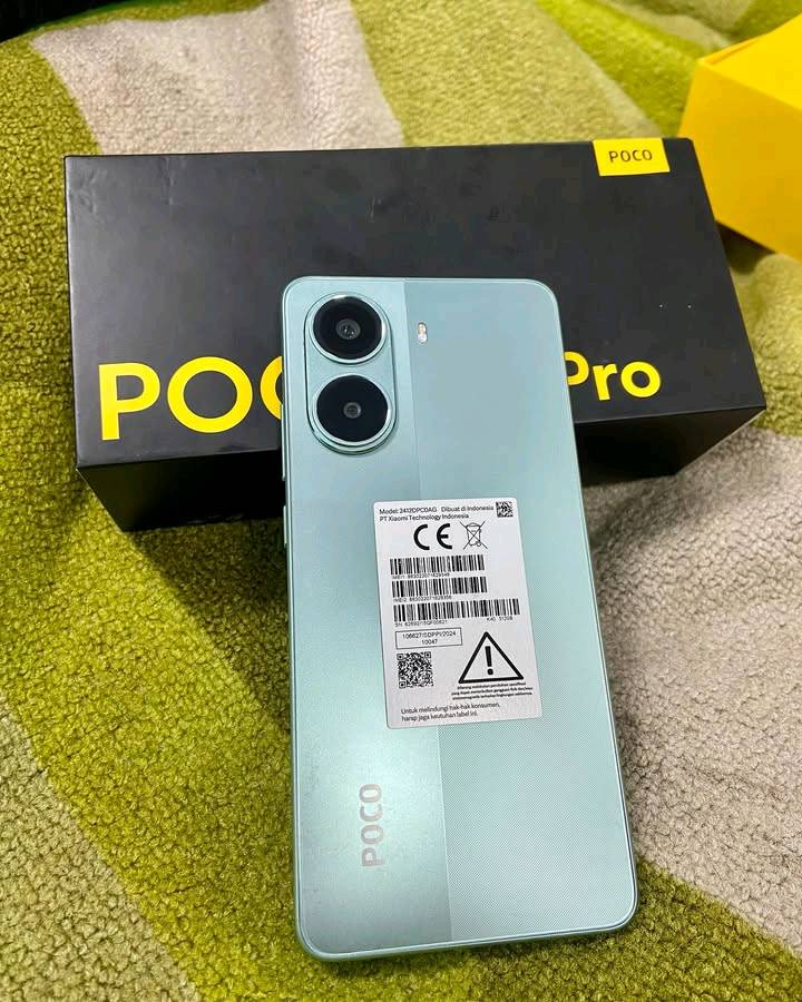 Poco X7 Pro
للمراوس 
الذاكره 512/12
البطارية 98٪
فقط فطر بسيط بشاشه.
المكان بابل القاسم