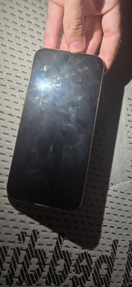 ايفون 16 برو ماكس للبيع512
ذاكره 512 
بطارية 85 
استخدام شخصي 
كارتون  موجود
نظيف الجهاز مامزلغ ولا مشخط 
السعر 1450 
للاستفسار *********** موجود واتساب
