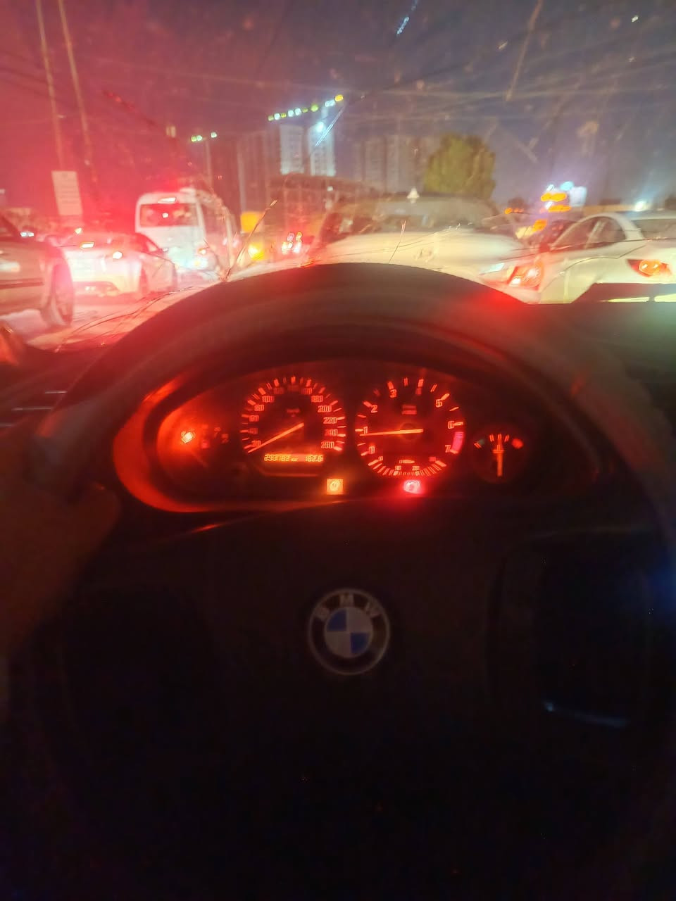 بيع مستعجل شباب
e36 1991 325
 مكينه مسكر عدله
كير عادي جاترك
كهربائيات كلهة شغاله 
صدر امامي خلفي نص عمر
غرفه جلد ام 
بيهة نقوصات بسيطه
مكانهة بغداد
***********
سعرهة ٣٠ مع المجال
