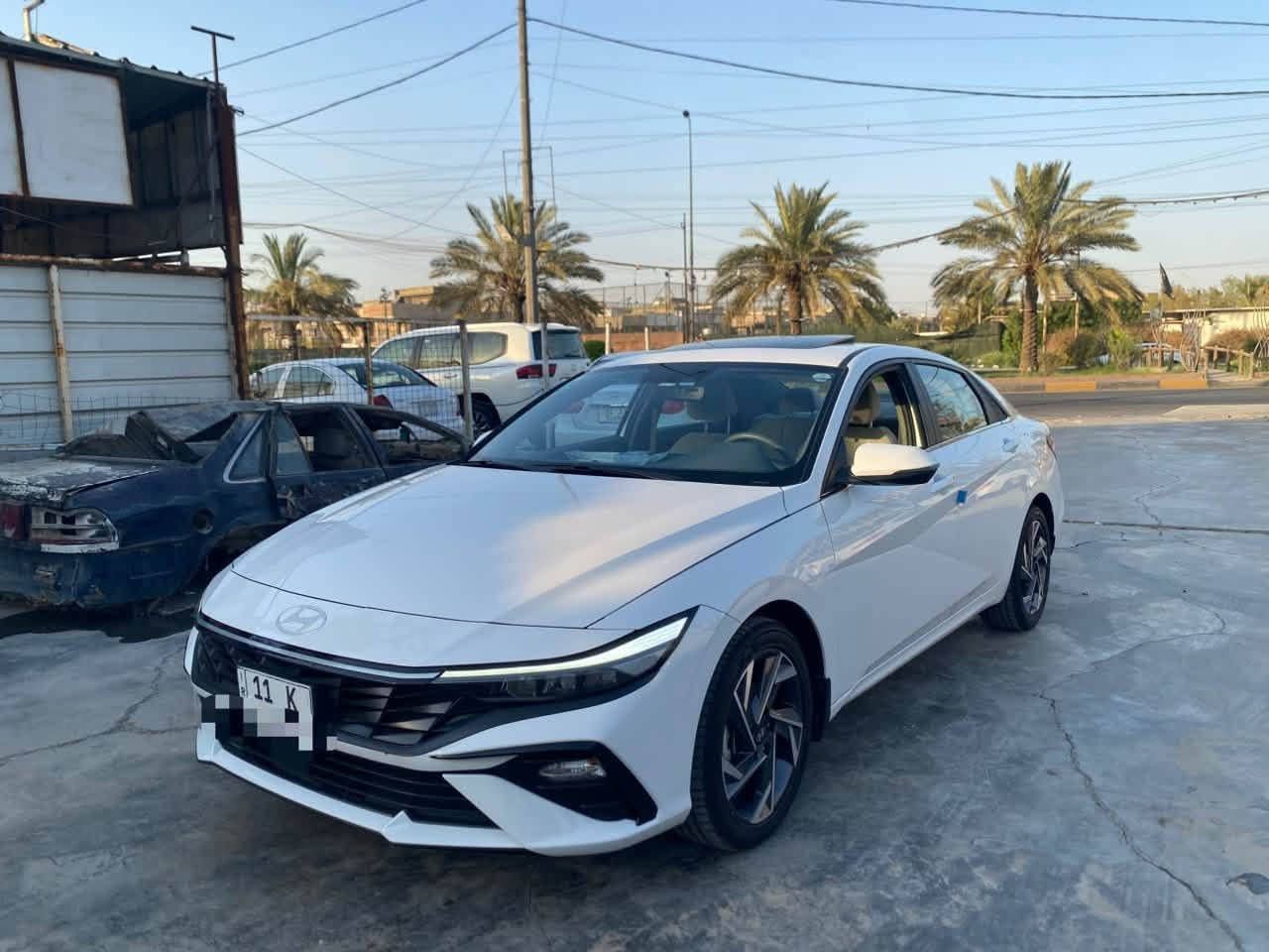 للبيع 2026 النترا ماشيه 1000 كم كفاله عامه محرك 2000cc السعر 29 مليون وبيها مجال مكان السياره الشعب 
للاتصال ***********
***********
