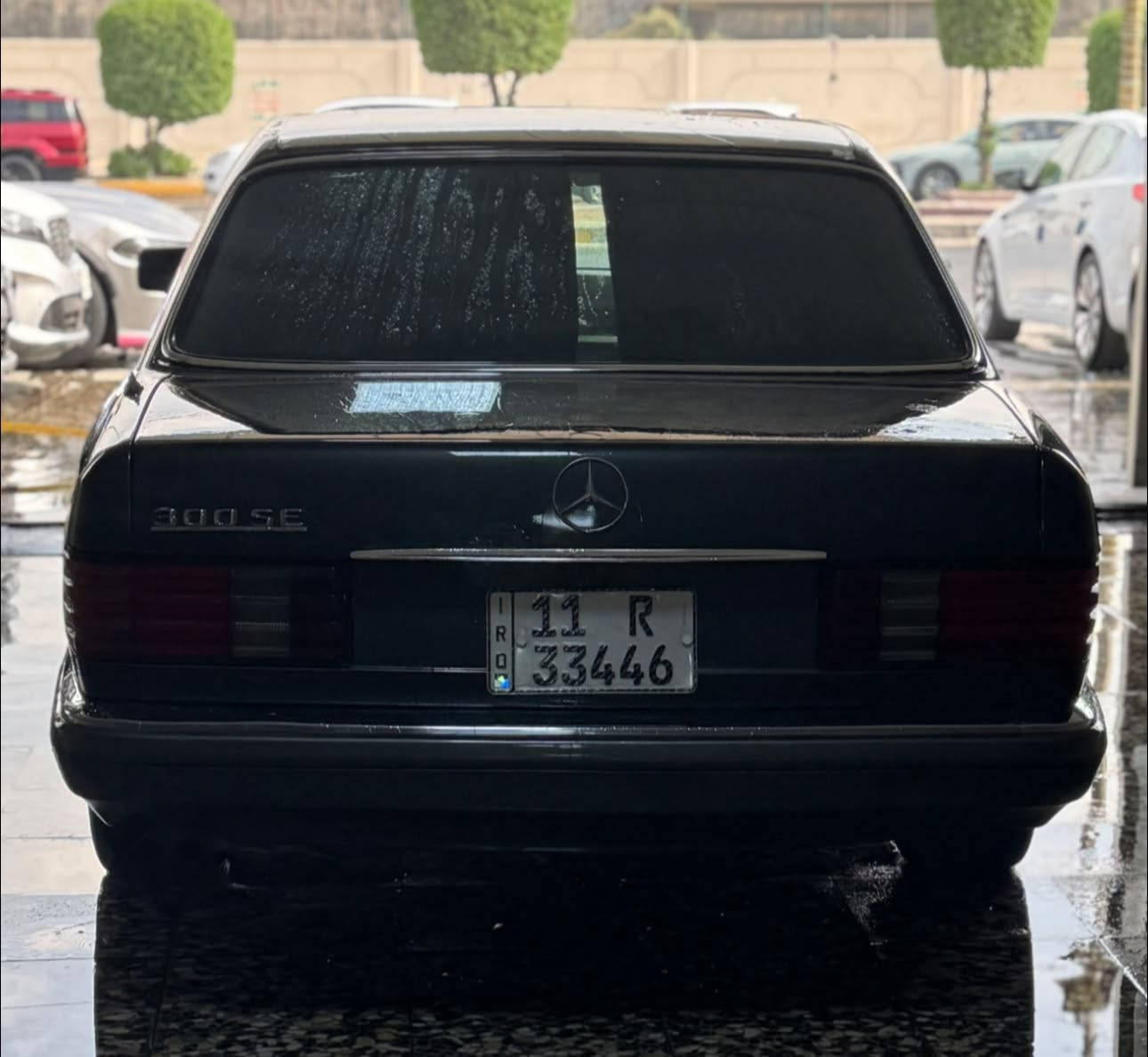 السلام عليكم مارسدس جامبو باب قصير موديل ٩١ سياره كلها بلاد بدون حادث بدون تبديل فقط صبغ جمالية سياره جاهزه وكل نقص مابيهه كير محرك بلاد قواعد دبل كفاله شواصي لغود سياره احلى من الصور تبريد ثلج السعر ٧٢ وبيهه مجال بسيط بغداد ☎️ ***********
