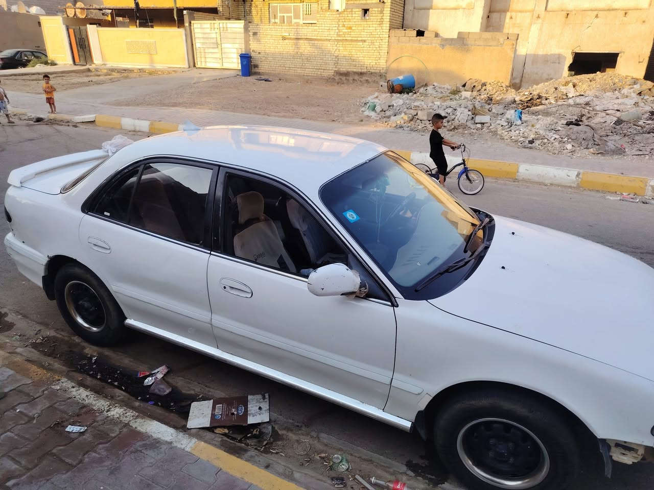 سوناتا 2موديل 94مفتوح كير اوتماتيك رقم مميز بغداد بأاسمي السعر 32وبيها مجال الاستفسار الاتصال على الرقم ***********
