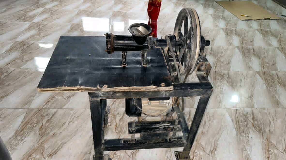 مثرمه لحم حجم 22