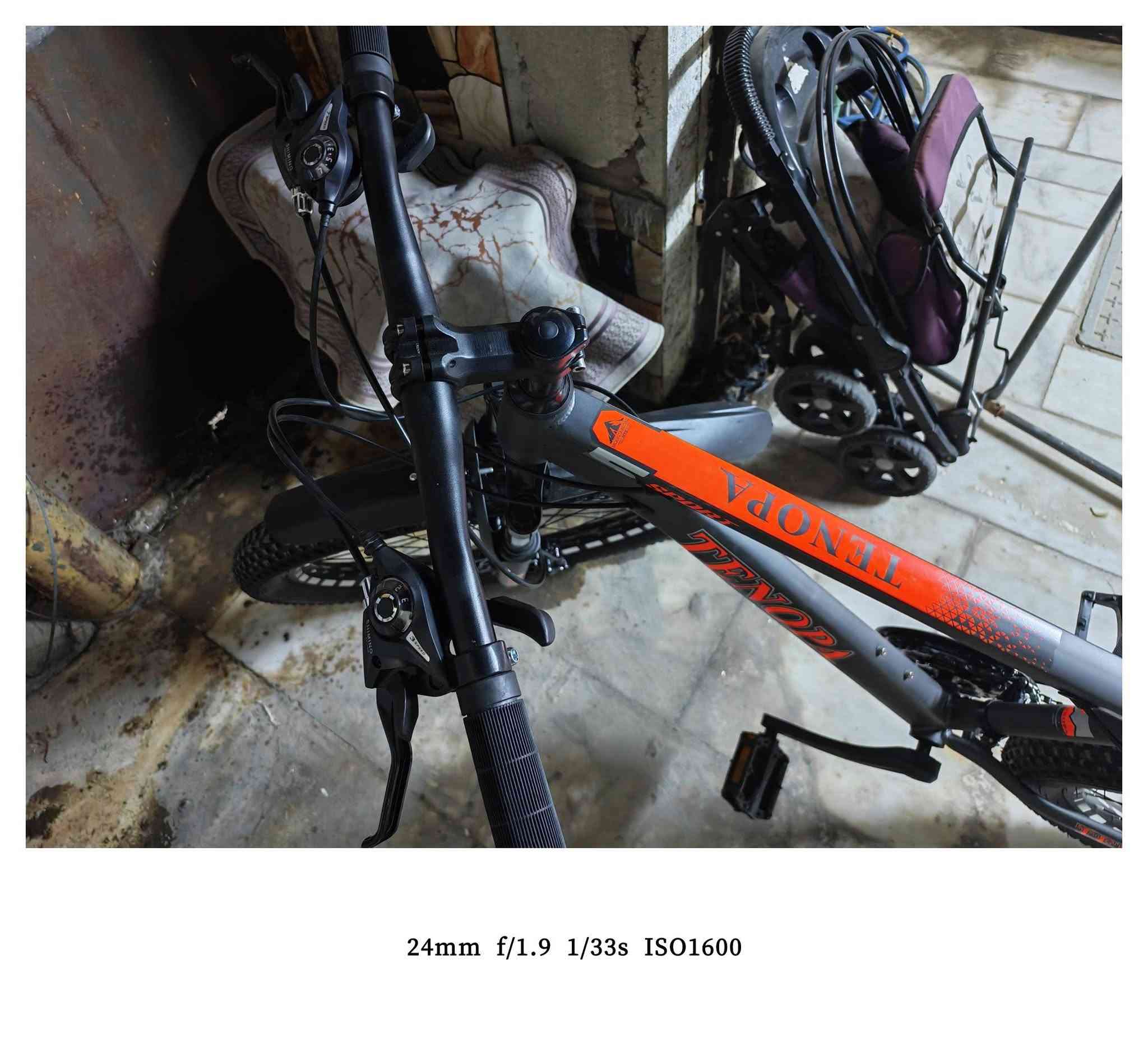 سلام عليكم
يتوفر دراجة 🚲 هوائيه للبيع 🛑

جديد جدا استعماله اقل من يومين 🛑

التفاصيل قياس 27 ونص 🛑

السرعه 3 كير امامي 7 كير خلفي 🛑

للاستفسار ادخل خاص او اتصل ع راقم 
***********🛑
