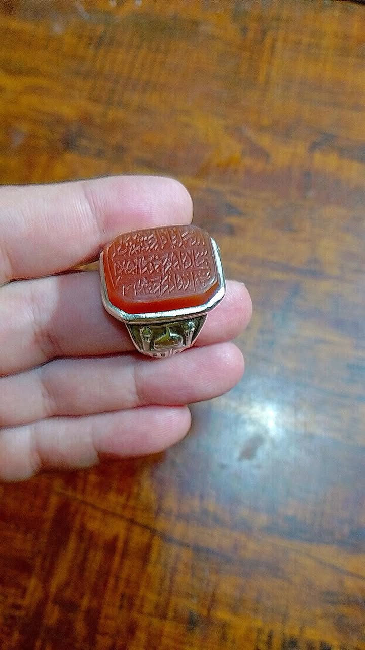 📿 عقيق يماني للبيع 💎
مخطوط بأسماء الأئمة الاثني عشر عليهم السلام ❤️
نقش مميز وقطعة حلوة تستاهل الاقتناء.

📍 العنوان: الرميثة
📞 ***********

