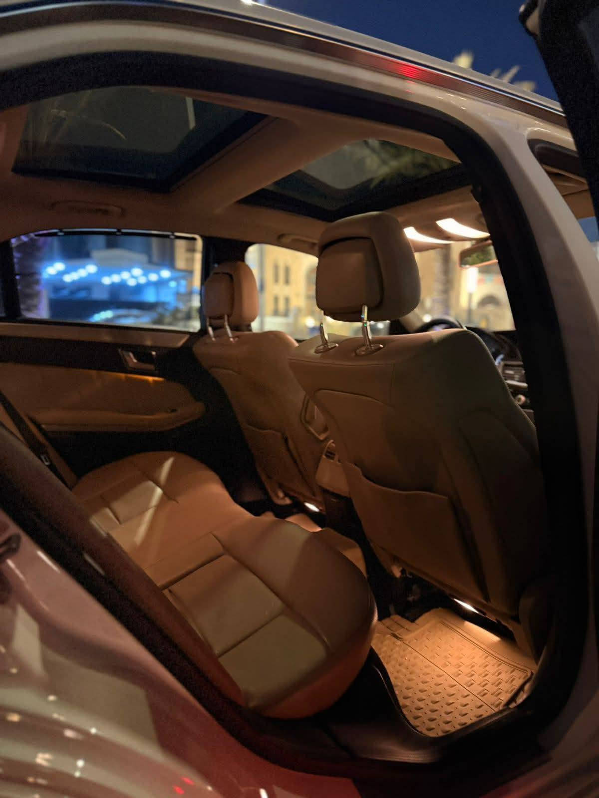 مارسيدس E200 مراوس بجالنجر
