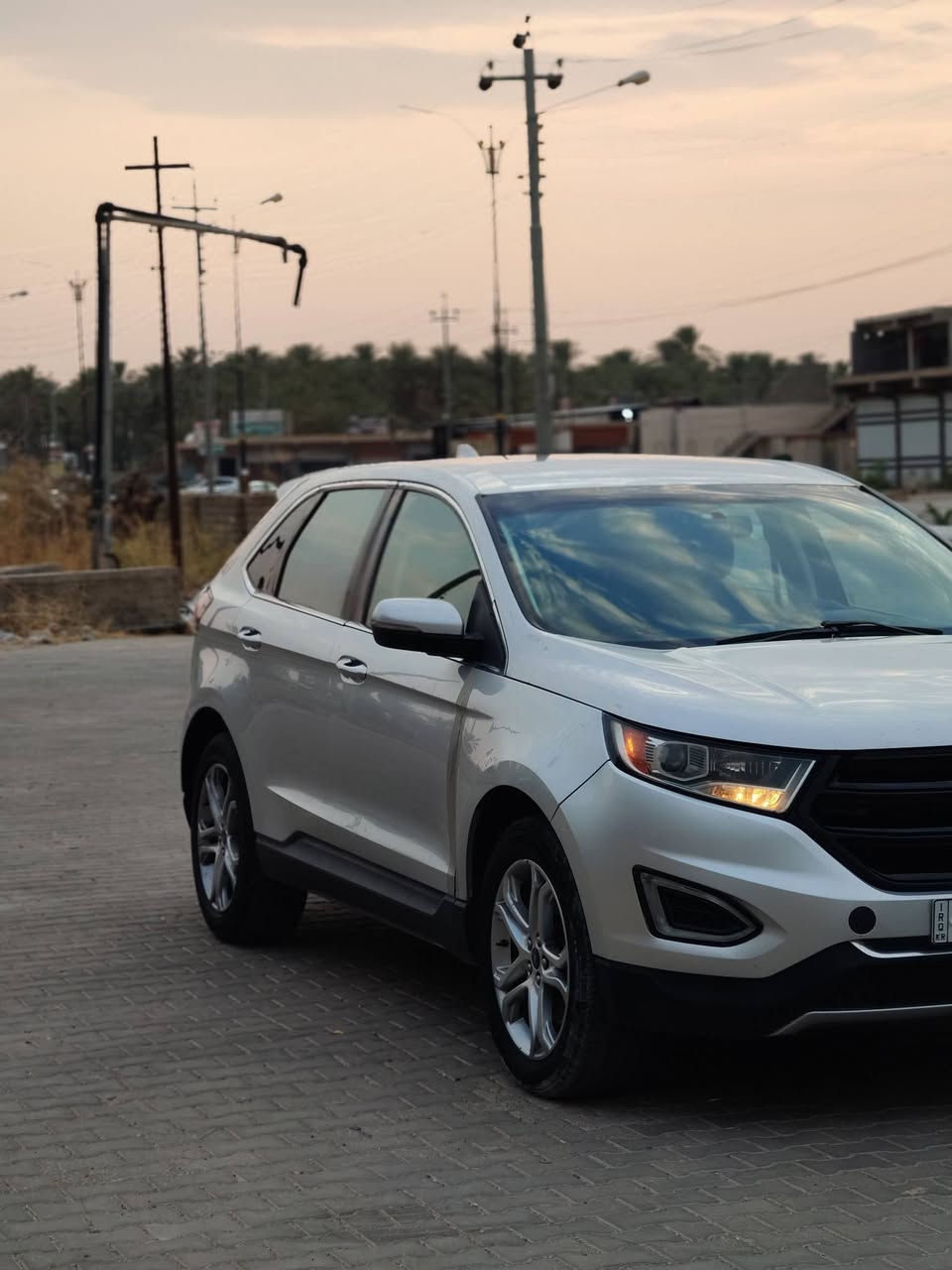 ‏‎السلام عليكم ورحمة الله وبركاته
‏‎       ——— لـلـبـيع  ———

فورد ايدج.       — Ford Edge

‏‎وراد أمريكي.     —  بدون صبغ وتبديل 

‏‎الموديل           — 2017

‏‎فئة.                 —  تيتانيوم فول 

‏‎حجم المكينه.  —  V6 / 3500  

‏‎اللون               — سلفر   

‏‎المسافه المقطوعه — 88 الف ميل

‏‎حاله السياره. — بدون صبغ بدون تبديل فقط بارد

رقم الشاصي.  -- 2FMPK4K89HBB74481

  ‏‎المواصفات
‏- بصمة تشغيل 
‏‎- بصمة أبواب 
‏‎- تشغيل عن بعد 
‏‎- ترحيب عند الاقتراب 
- شفتات ستيرن
‏‎- تبريد قطعتين 
‏‎- كود باب 
‏‎- كرسي السايق والراكب بحركه كهربائيه
‏‎- تحكم ستيرن جهتين 
‏‎- تحديد سرعه 
- هاندبريك بصمه 
‏‎- مانع انزلاق 
‏‎- كامره خلفيه دواره 
- ‏‎باقي المواصفات المعروفه 

‏‎السعر            — 145

‏‎رقم السياره    — السليمانيه 

‏‎موقع  السياره — ديالى خانقين 

‏‎للأستفسار.     — ‏‪***********‬‏
