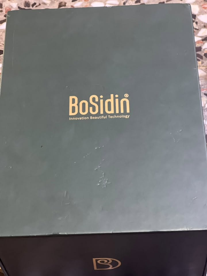 جهاز ليزر مستخدم 3 مرات الله يشهد فقط
عدد الومضات غير محدود Bosidin بريطاني

كارت ضمان 5 سنوات 

***********
