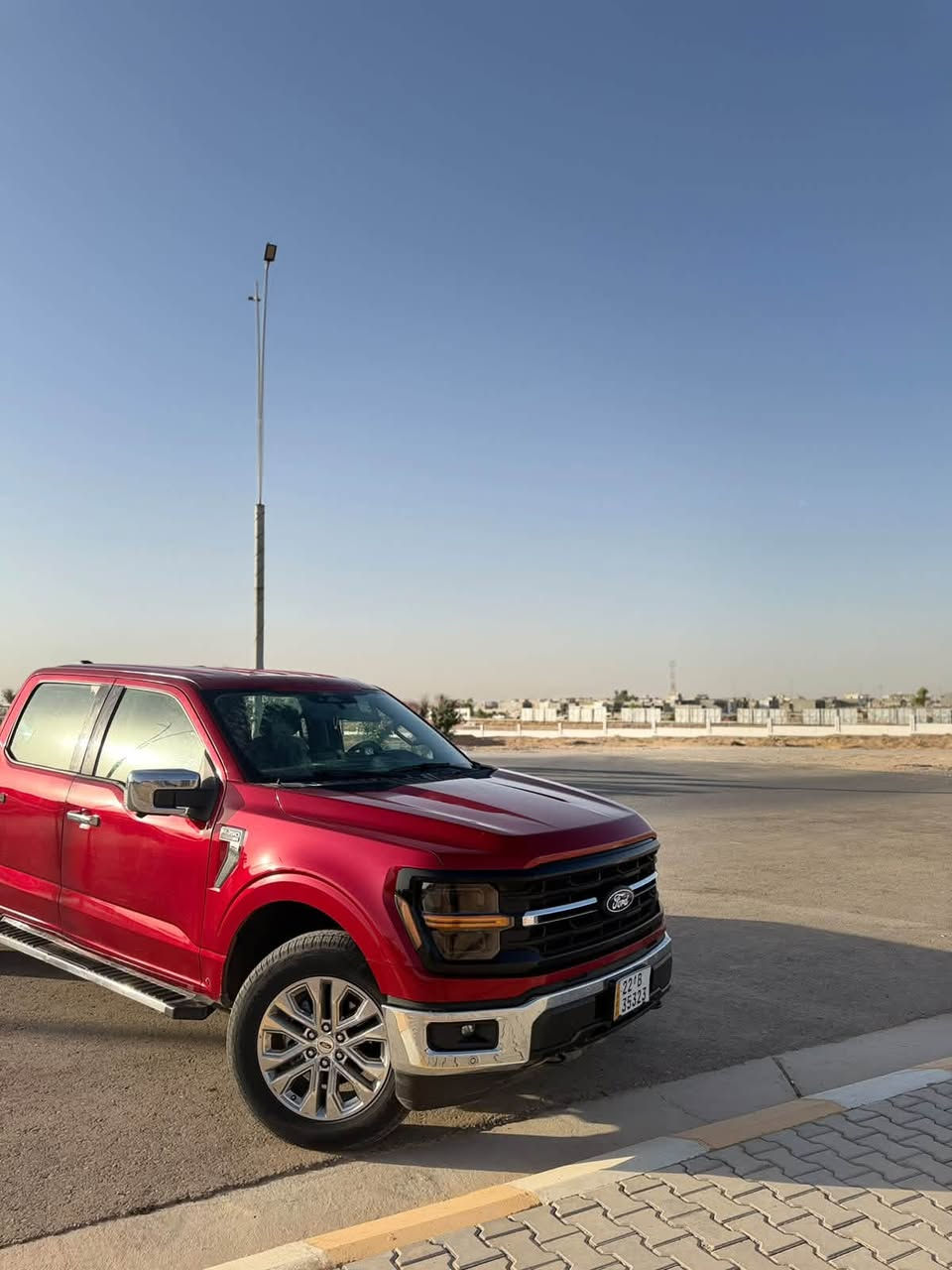 السلام عليكم شباب فورد F150  XLT موديل 2024
دخول جديد مرقمه اربيل بسمي ثاني يوم تحويل مباشر

    2024 Ford F-150 Xlt en Venta en San Antonio, 

حجم المحرك : 3.5  (6 سلندر ) هايبرد توين تيربو

المسافه المقطوعه 20 الف ميل

ضرر السياره : صبغ بيبان 2 صفحت اليمين نفسهن مصلحات

حالة الايرباك : برده + كشن

#المواصفات
 
بصمه

خمس كامرات

رادارات 360

سته سلندر تون تيربو

430حصان

ردرات مخرج كهرباء 

شاشه كبيره

كير تعليك

ويل كروم

باب طويل بدي قصير

بعد بيه هواي مواصفات
العنوان كركوك

السعر : 325 بيه مجال
***********
