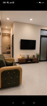 فرع٣٦ يمينا • ١٠٠م • للإيجار