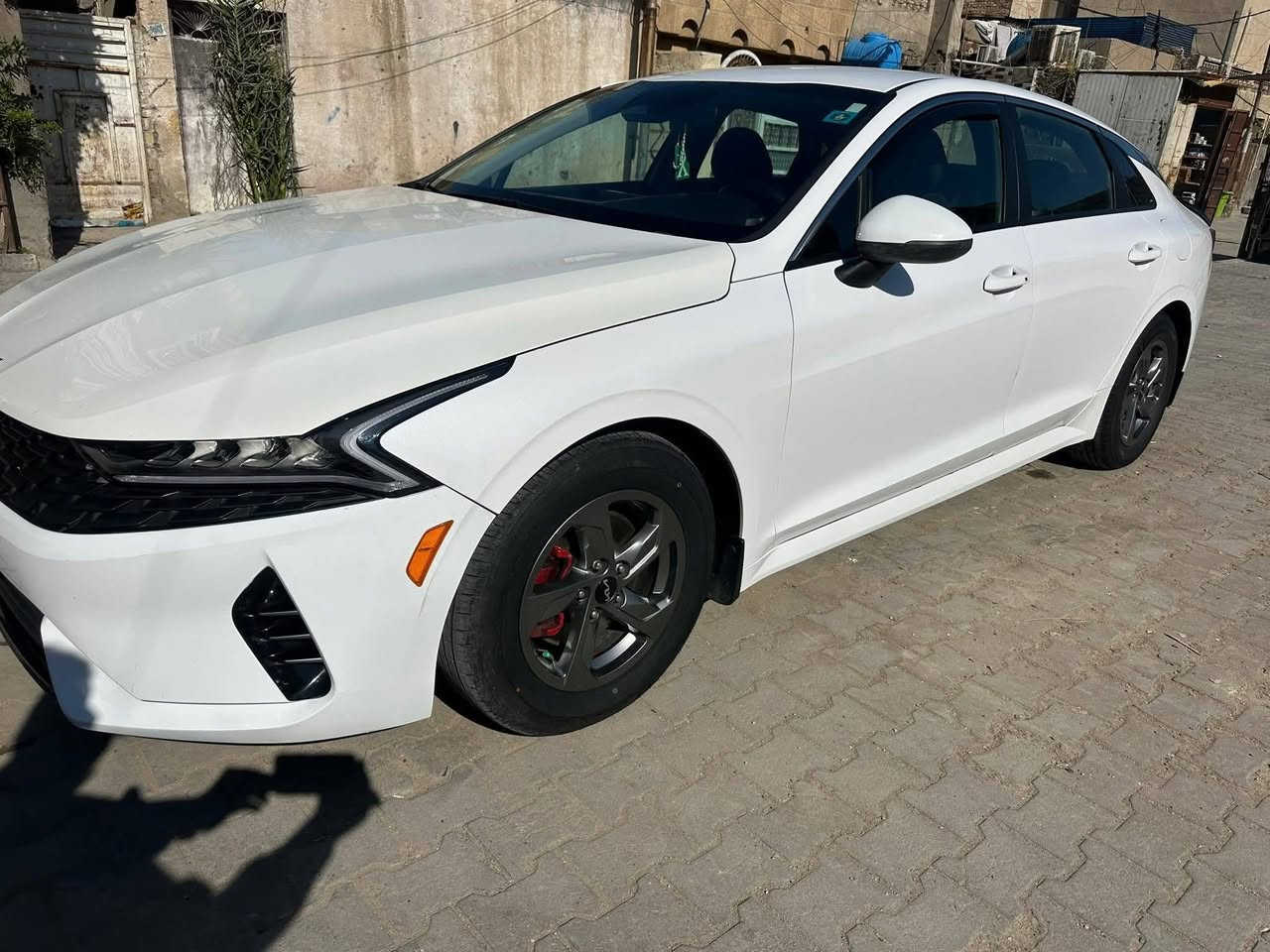 امريكي مديل 23 محرك ١٦٠٠  تيربوو  ماشية ١٠٦ قابل  لزيدة سيارة نظيف ومكفولة ما عدة حادث امريكا  الحد مرفق مع الصور  السعر ١٦٥ وبية مجال السيارة بأسمي  العنوان بصرة هارثة الزوين  ***********

