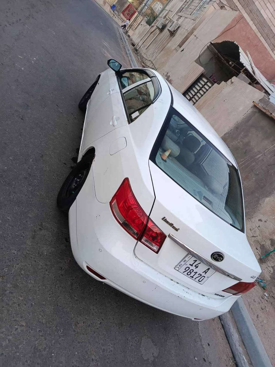 السلام عليكم بيوايدي مديل 16سياره رقم دولي سنويه جديده وبسمي وسياره نضيفه بمعنه لكلمه وجاهزه من كلشي تبريد تدفه تخم تاير مكينه وكير كفاله سياره بصمه تحكم ستيرن سياره لايت علي وناصي زنون مابيه كلوب طافي دواخل جدد زلق مابيهن كشنات جلد جدد حداديه جديده وسعر 58وعنوني بصره زبير رقم *********** Honolulu, HI
