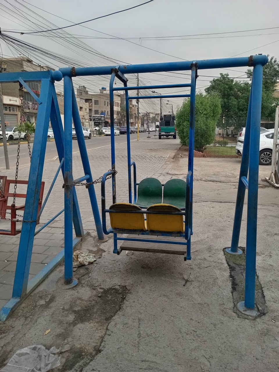 مراجيح • عدد ٢ • للبيع