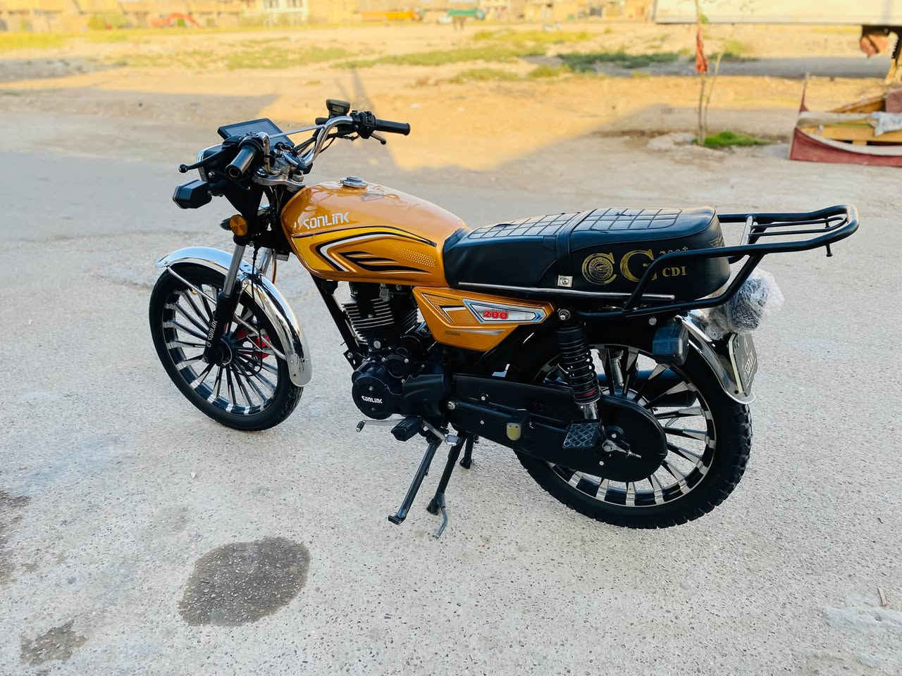 سونك 5 كير 🔥🔥
موديل 2025 👍🏻
مكينه 200cc👍🏻
أوراق موجود 📋
كلشي شغال مكينه مكفوله ما مفتوحه 

عنوان بغداد

السعر 750 

 اتصل ودلل ***********🥰📲
