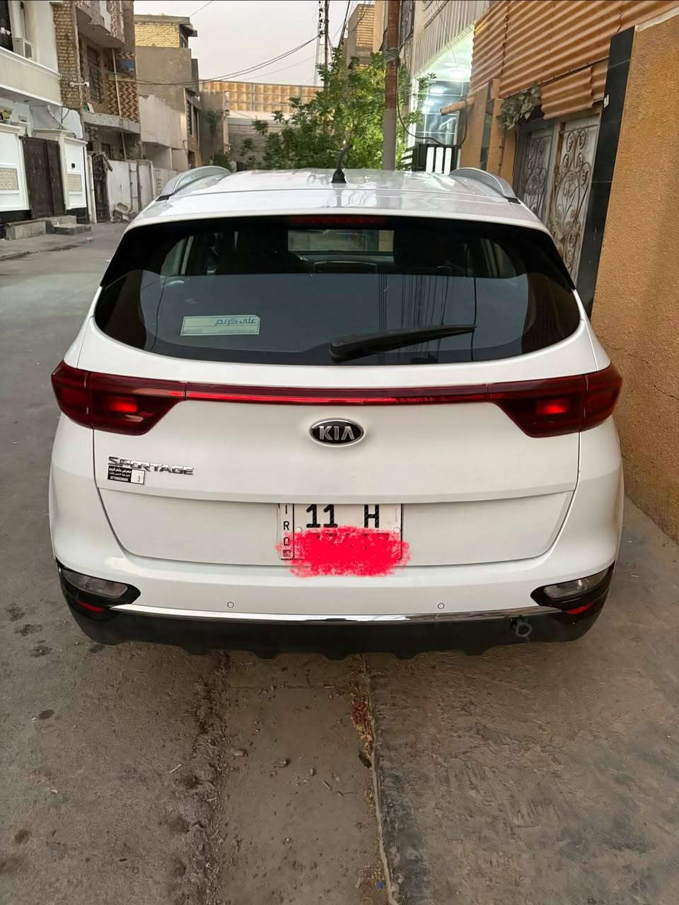 السلام عليكم كيا سبورتج خليجي موديل  2020 كير و مكينة مكفولات ما مفتوحات سيارة مكفولة عدى الجاملغ الأيمن بارد ماشية 102 الف موضح كلشي بالصور السعر 185 ورقة بية مجال قليل العنوان بغداد الشعب
***********
