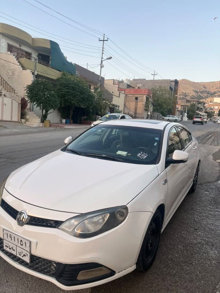 فرۆشتنی خێرا
سەلام علیکوم برایانم
ئیمجی ٦  ٢٠١٤  بەڕیتانی
سەیارەکە سەقف و سنوق و دەرگایەکی بۆیاخ نییە
من با کامل بۆیاخ ئەیفرۆشم
سڵایت
مەکینەی ١٨
٣٥٠$ خرامەی تیایە
سەنەوی بەسەر چووە ساڵێک ئەبێت
تازە پۆڵیش کراوە
نرخی ٤٥ وەرەقەی سافی قوفڵ
 ڕەقەمی ساحێبی

***********
