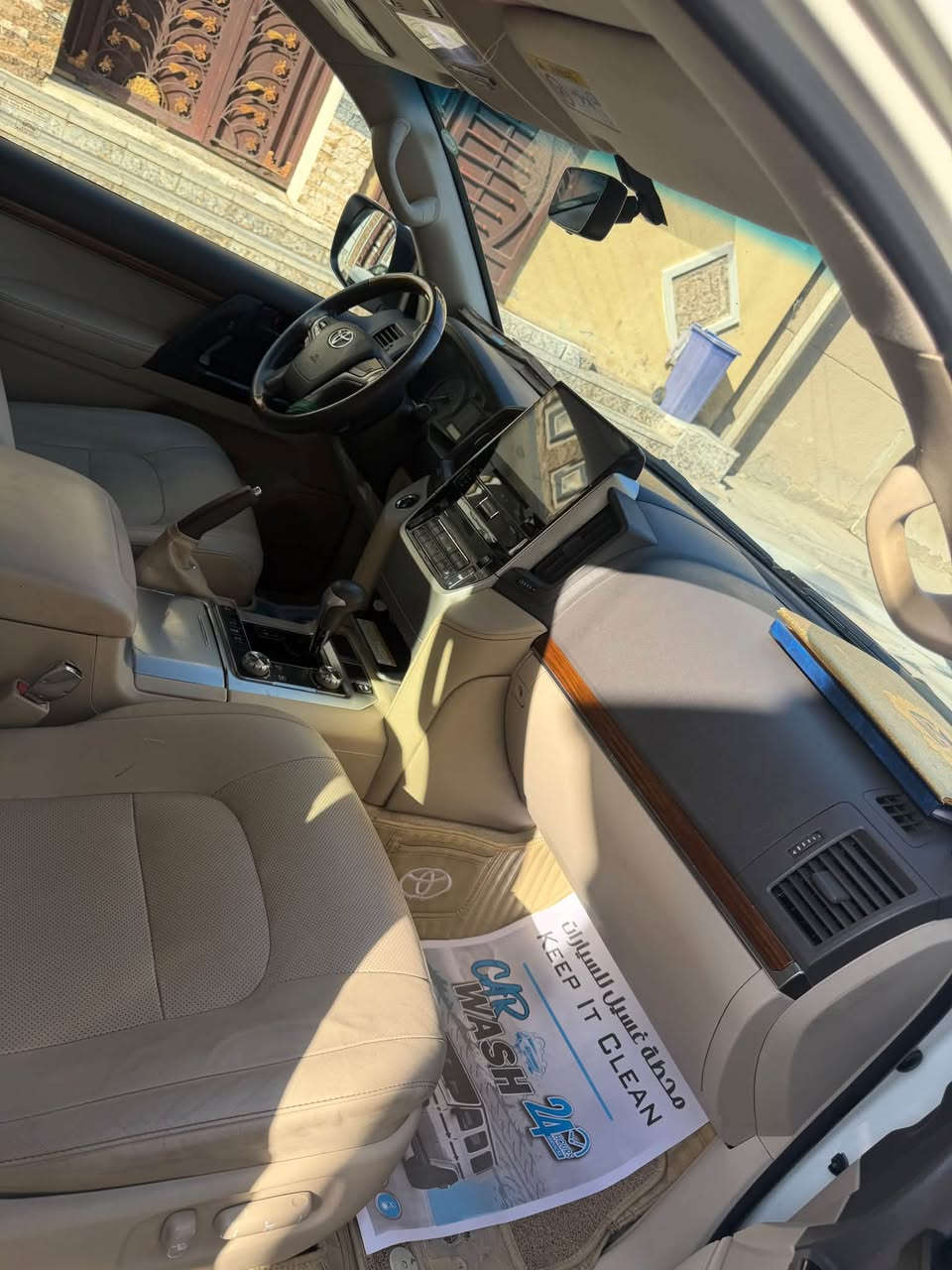 لاندكروز ١٨  وايت اديشن ام الشاحن فول مواصفات مكينه ٦ سلندر نضيفه ودواخل نضيفه بأسمي مابيه صبغ بس شبرين بطارف الدعاميه گير مكينه ما مفتوحات جديده كلش مكانه بغداد حي الاعلام مال بيت السياره مناقصه كلشي السعر ٤٥ الف ونص يعني ٤٥٥ ورقه 
مجال بسيط جدا 
الاستفسار 
***********
***********

