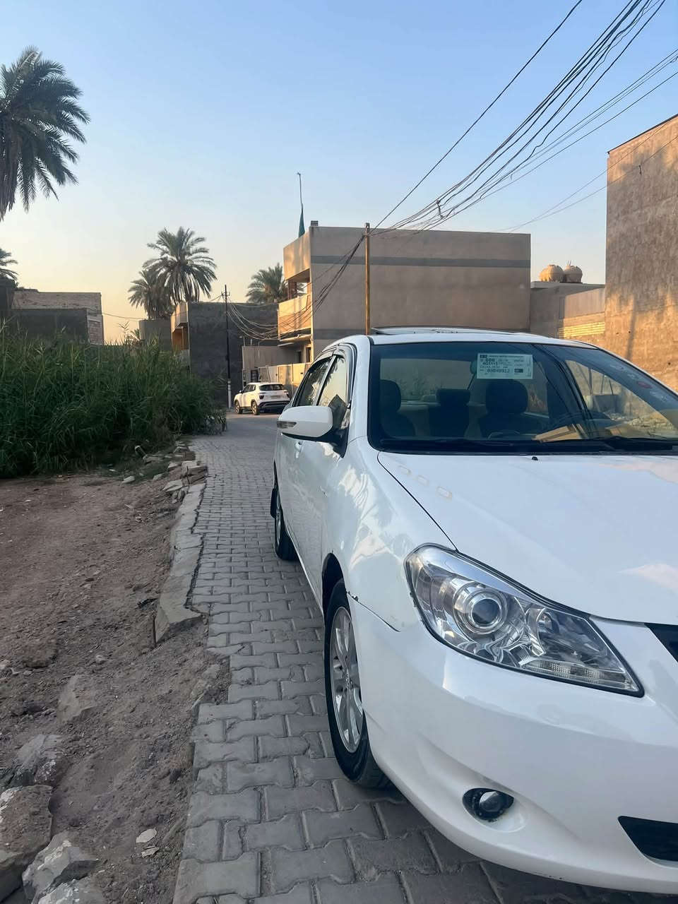 السلام عليكم بي واي دي أوتوماتيك موديل ٢٠١٣ السيارة محرك وكير كورلا   مداور ثاني يوم  رقم كربلاء الماني  السعر ٤٨وبيه مجال 
مكان السياره بغداد الكريعات
رقم الهاتف  ***********
