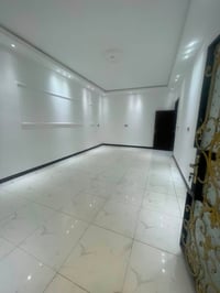 150 متر السعر 290 مليون وبي مجال  البناء🏗️ الطابق الارضي   صاله وغرفه ...