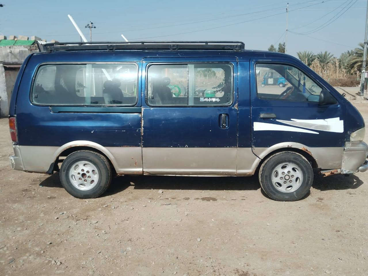 سلام عليكم
من رخصت صاحب الكروب 

سيارة 🚗 بريجو موديل 97 البيع 
مكفولة من كلشي محرك كهربائيات تايرات كلها جديد 
سعرها 53وبيها مجال الاستفسار اتصل على الرقم التالي ***********
