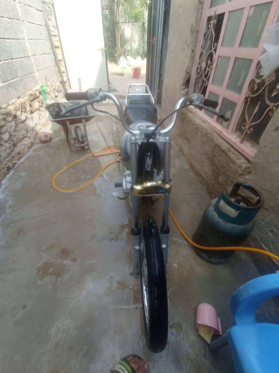 ربع كير كلك كلك مديل 21 سعره 350مكان نجف حي ميسان ***********
