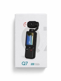 كاميرا Q7 • دقة ٢.٥K • شاشة مدمجة