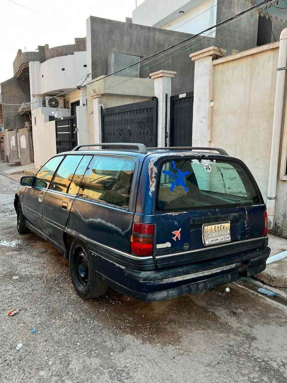 اوبل اوميكا للبيع موديل 1991 رقم صلاح الدين سنويه عضم عاج منتهي من 2018 سياره حجم 20 لاصرف ولا بخار راعليها بتكريت شرط تحويل بدون غرامه  سعر 16 وبي مجال للشراي مكاني طوز خورماتو رقم ***********

