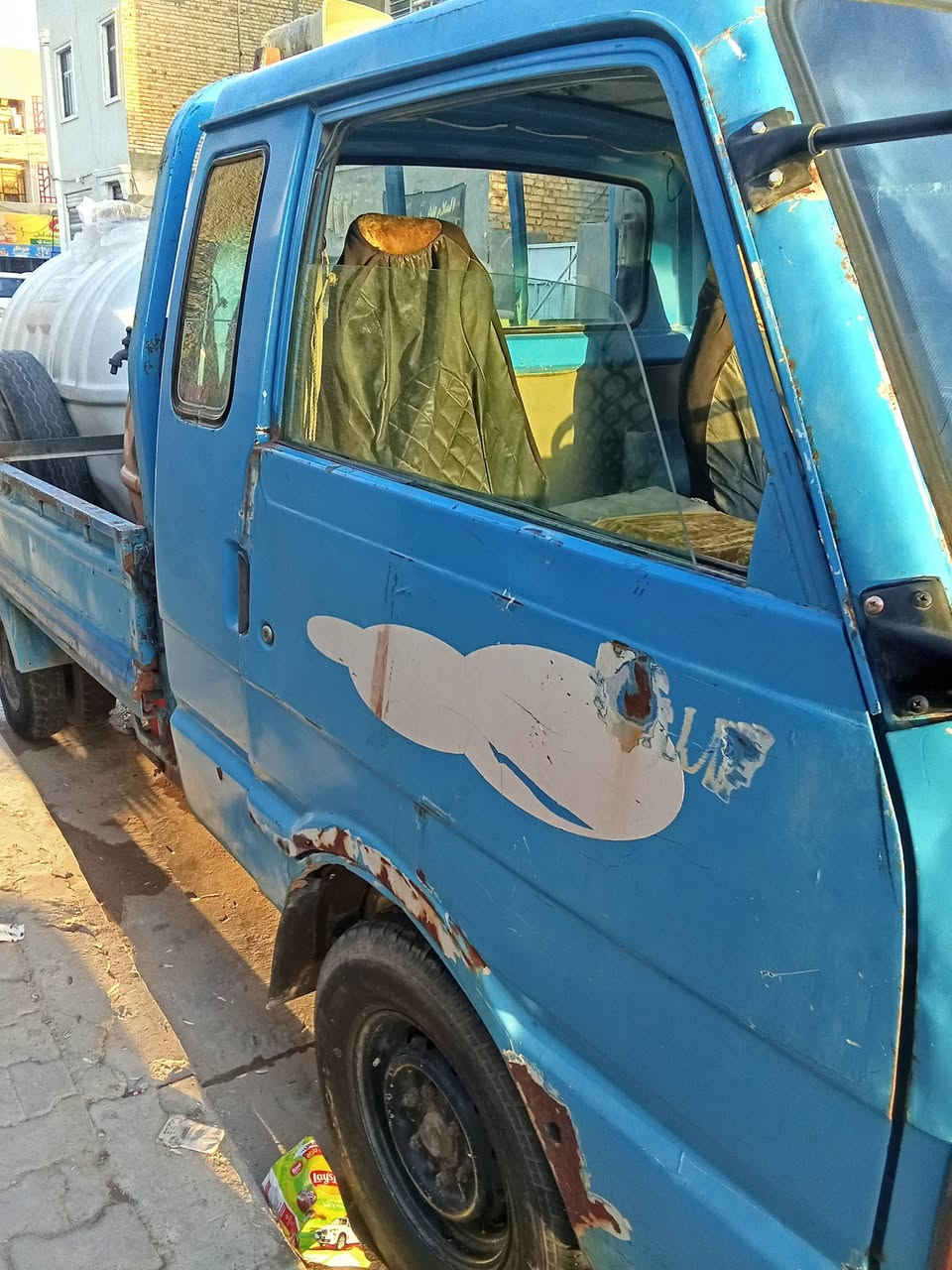 السلام عليكم سياره كيه بنكو موديل 94السياره كلك سنويه موجوده والوحه موجوده بس راعي ماكو السعر 24وبيه مجال الرقم ***********

