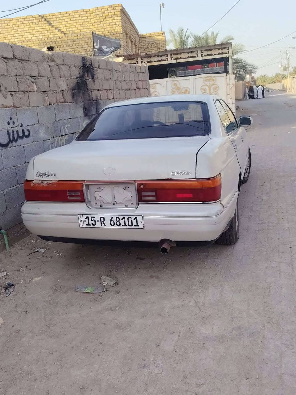 السلام عليكم بطه منفصل للبيع موديل 1993 رقم دولي باسمي سياره مداور ثاني يوم السياره  كفاله عامه من الكصه ونقل جثه ولعيب شرعي ولصوليات كير ومكينه فيفيتي السياره جاهزه مجهزه من حداديه تخم تاير  غرفه جديده كهربائيات جاهزه مجهزه مال جناي العنوان المثنئ قضاء الخضر السعر 38للاستفسار على الرقم ***********
