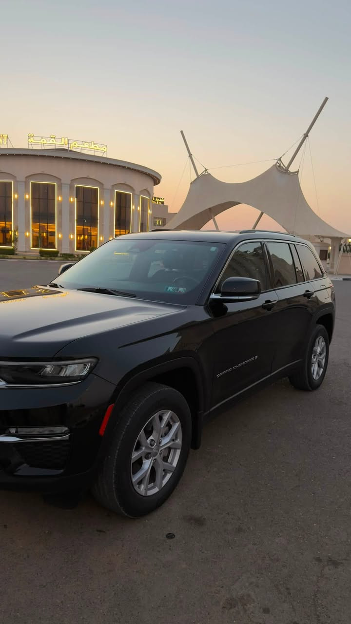 🚙 للبيع جيب جراند شيروكي – الشكل الجديد 🔥
🔹 الموديل: 2022
🔹 الفئة: Limited
🔹 المحرك: 3.6L
🔹 5 ركاب
🔹 فول مواصفات ما عدا الفتحة
🔹 كشنات جلد مع تدفئة وتحكم كهربائي
🔹 تحكم بوضعيات القيادة
🔹 خزن ميموري للراكب
🔹 رادارات أمامية وخلفية
🔹 السيارة بدون إيرباك وبدون تبديل
🔹 الصبغ فقط نص الجاملغ + ربع الصندوق
🔹 يوجد PDR بسيط بالباب
🔹 السيارة جاهزة للفحص 🔍

💰 السعر: 29,500$

📍 مكان السيارة: الرمادي / بغداد
📞 للتواصل: ***********
