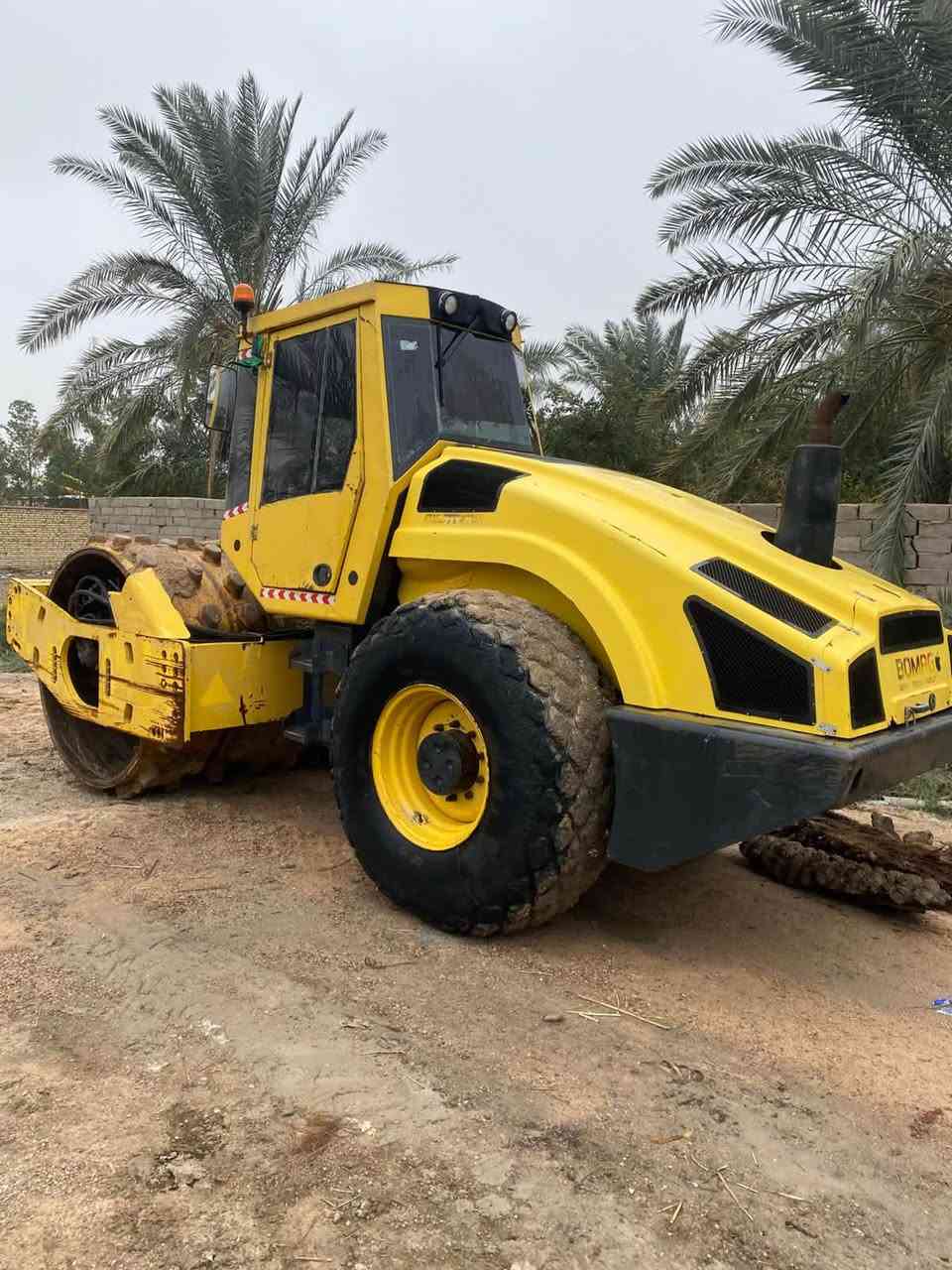 البيع بوماك2007رقم سلمانيه جاهزه العمل *********** قير متواجد عل فيس
