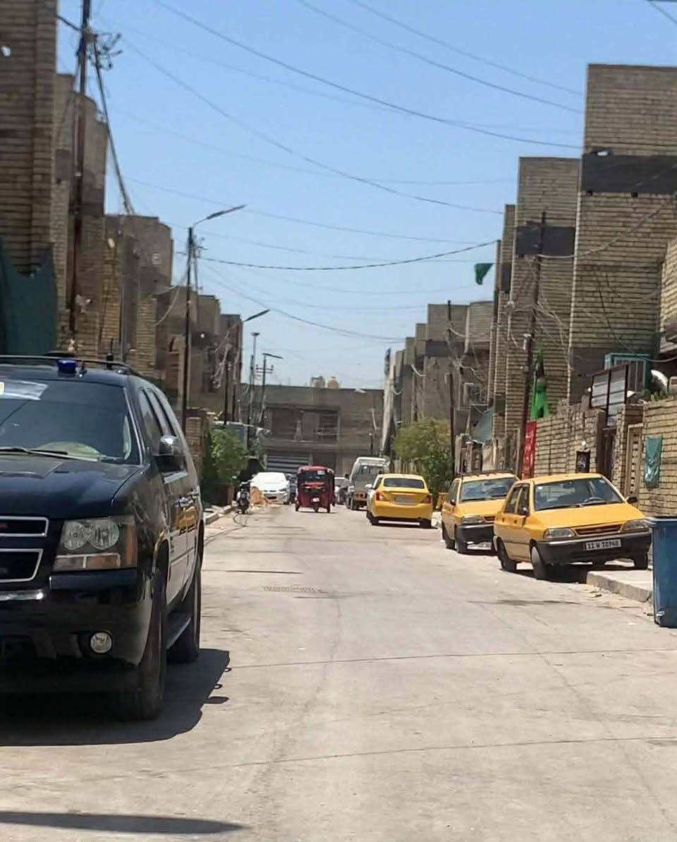 السلام عليكم 
مكلف بالنشر دار للبيع موقعه ام الكبر والغزلان مقابل بانزين خانه مال علاوي لسمر المساحه 100 متر بناء جديد ارضيه مرمر 3 غرف نوم وستقبال حمامات 3./ 5 سبالت ويا لبيت ولكاونتر مثل ما موضح بالصور قريب عل شارع العام وأي استفسار هاذ رقم صاحب البيت *********** / وبي واتساب
