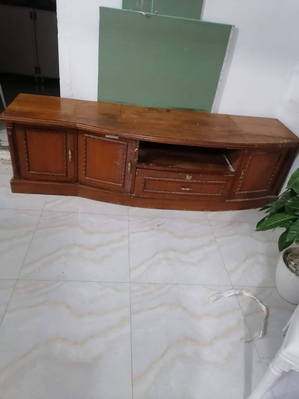 معرض صاج نظيفه
اللبيع

الاستفسار على الخاص او على رقم ***********

العنوان الحمزه الشرقي قرب جامع الكاظم محسن
