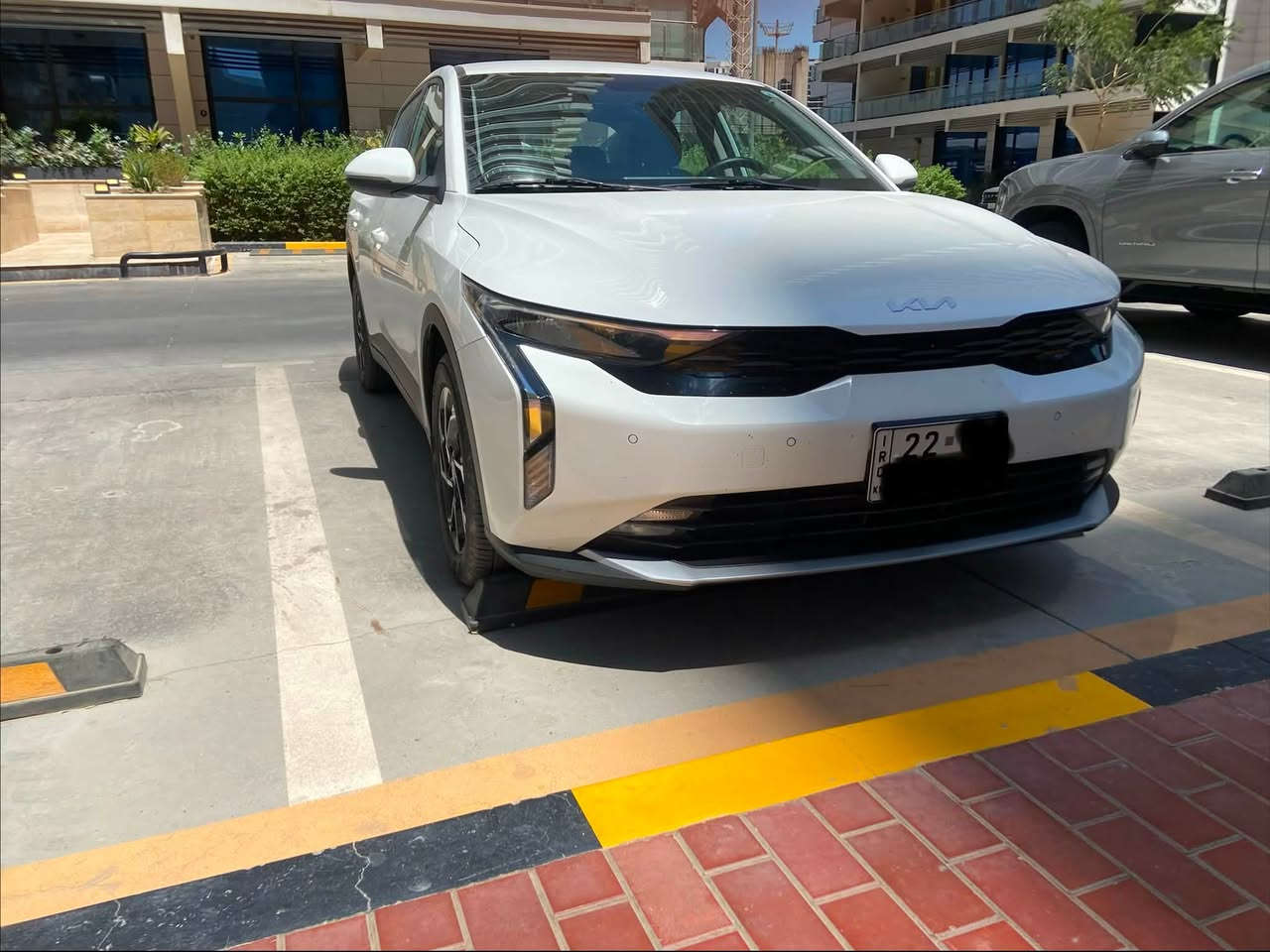 كيا  K3 Kia  2025 مكسيكي NIM
بصمة ويل كبير ،بصمة ابواب، جنطة ذكية 
عداد السيارة // 10900 km يعني 11 الف 
بكارت الضمان تبديل زيت وفلتر بشركة اكدال نفق الشرطة
بعد بيها 2 تبديلات زيت وفلتر مجاني وكارت الضمان موجود بالصور 
السيارة كفالة عامة 
رقم اربيل تحويل وكالة ،شرط الغرامات
السعر //156$ 
الهاتف // ***********
عنوان السيارة // العطيفية .جامع براثا
