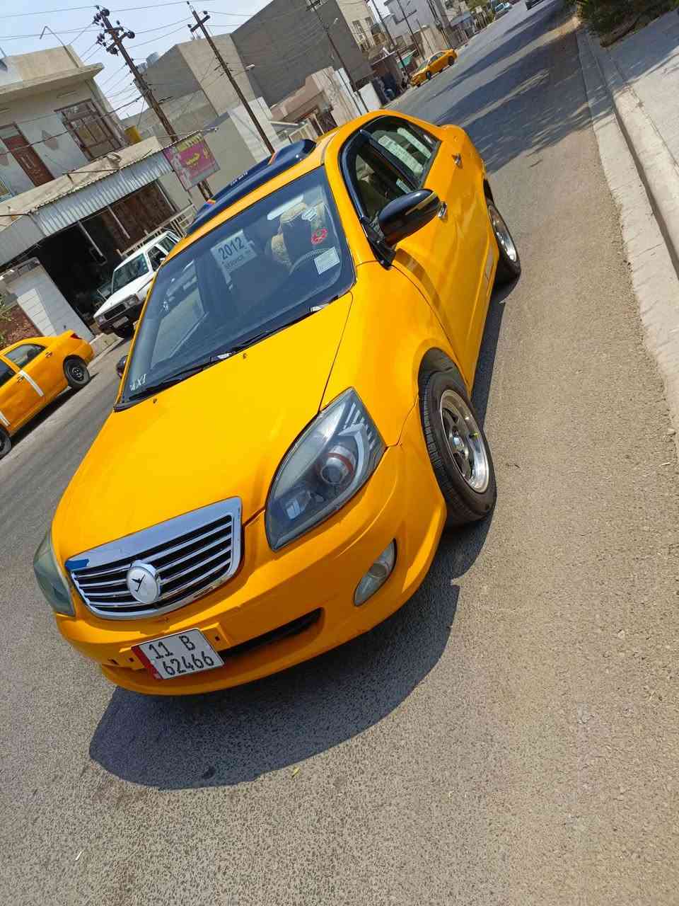 ***********
***********
للبيع جيلي تكسي موديل 2012رقم بغداد انكليزي سنويه مشروع وطني لحد 2029شرط التحويل والغرامات  والنقابة صفر شرط كير ومحرك كير عادي السياره جاهزه مال شغل ورخيصة صدر جديد تايرات جديد ويل كروم رياضي مسجل شاشه جام كهرب بيع سريع ومستعجل السعر 27ومجال قليل ولو موسعرهة عنوان السياره في كركوك اتصال مكلف بلنشر
