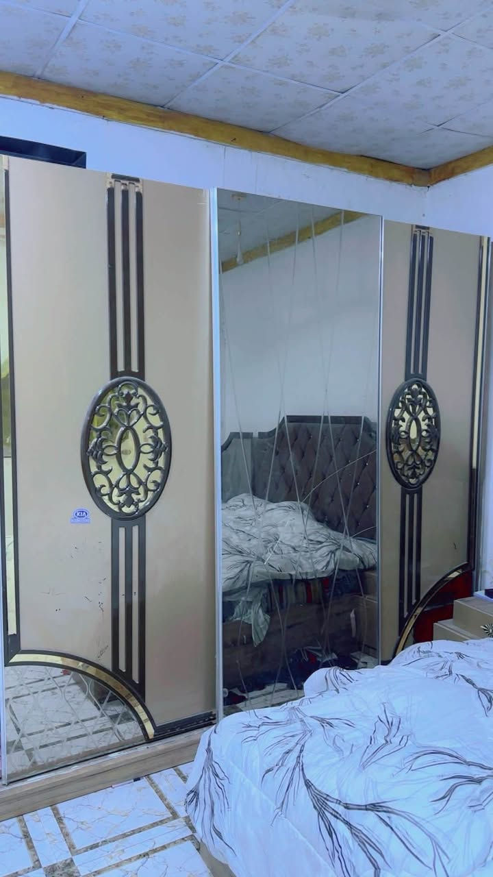 غرفة نوم تركي • أصلي • نضيفه