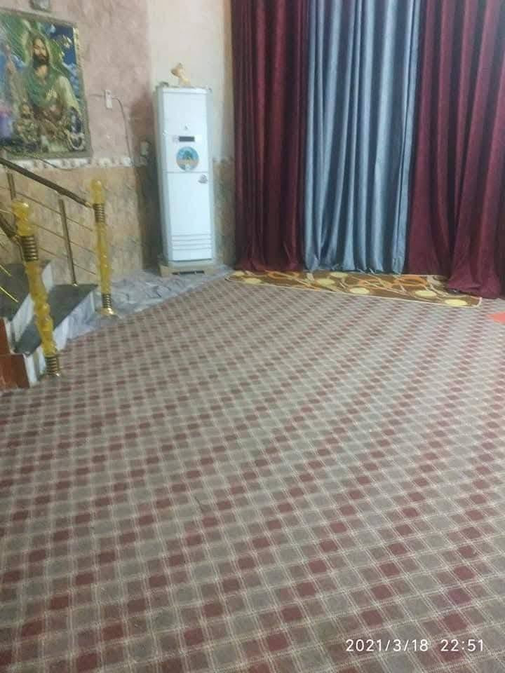 💢بسبب الوعود الكاذبه 
🌹 السلام عليكم ورحمة الله وبركاته 🌹

🏠 دار للبيع 🏠
📍 الموقع: الحمزة الغربي – الحي العسكري – شارع حسينيه الزهراء_واجهيه البيت على ساحة.

✨ مواصفات العقار:
🔹 النوع: طابو صرف
🔹 المساحة: 200 متر مربع
🔹 البناء: طابوق جمهوري..وسقف صب كونكريت
🔹 بناء حديث💢اشراف مهندس ناصر 
🔹 الأرضية: مرمر
❣️الشبابيك PPC
🏡 يتكون من:
✔ غرفتي نوم (2)
✔ استقبال
✔ صالة
✔ مطبخ
💫كراج سياره 
✔ صحيات داخلية
✔ صحيات خارجية

💰 مطلوب سلفة للإسكان: ٣ ملايين دينار
(تُسدد حسب الاتفاق بين الطرفين)

💵 السعر: ٩٥ مليون دينار عراقي قابل للتفاوض
رقم الموبايل..والواتساب 💥***********

نص مكتوب في الصور:
- 2021/3/18 22:56
- 2021/3/18 22:51
- 2021/3/18 22:50