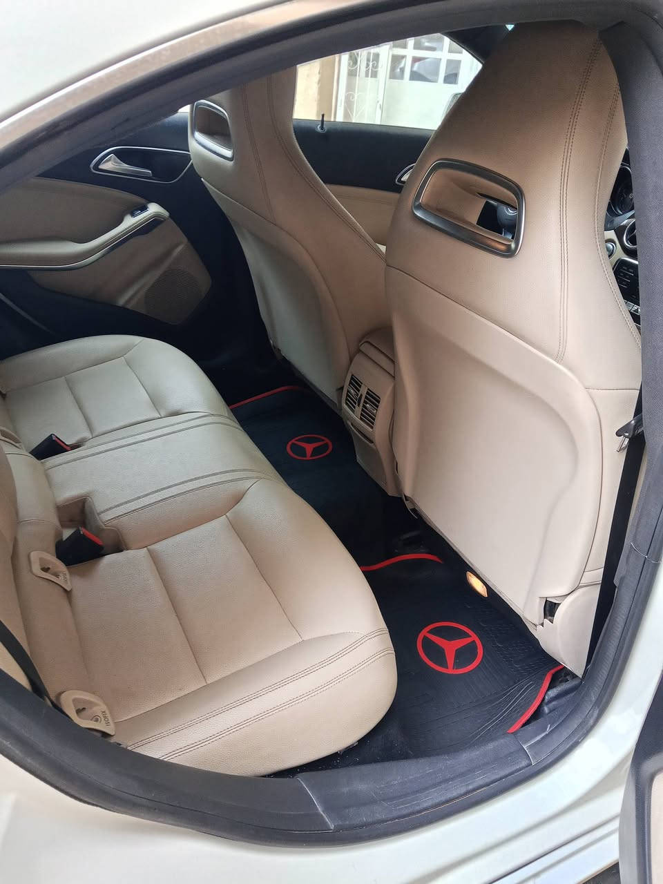 مرسيدس CLA250 • ٢٠١٨ • ٢٠٠٠ تيربو
