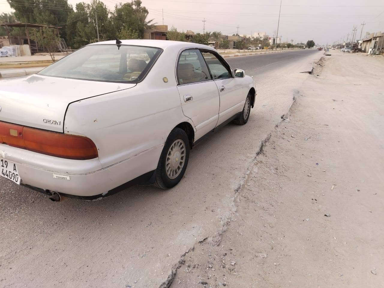 سلام عليكم
سياره بطه للبيع 
موديل93 
مكينه 2500 شرط 
كير مكينه حداديه 
گير اوتوماتيك 
كهربائيات شغاله 
دواخل نضيفه 
سياره خير من الله مال جناي ماتصرف عليه ربع 
رقم دولي بسم الشرعي مداور ثاني يوم 
هزه جديده سنويه لل 2031
السعر 38 بي مجال بسيط مستعجل عل بيع 
رقم صاحب السياره ***********
