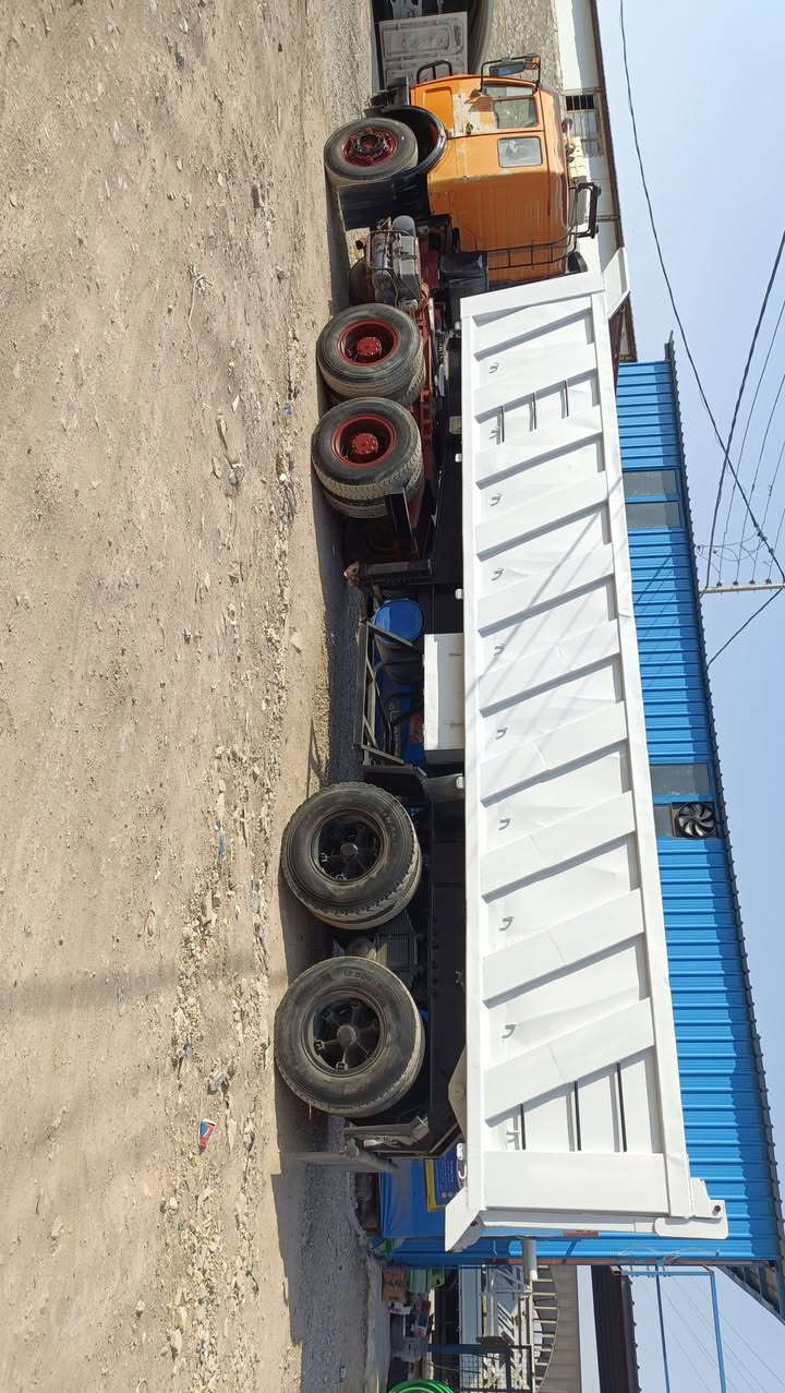 البي  موديل.82
بلاديه مجموعه جيف مكينه 👈10 كير👈160 كفاله عامه  شاصي+مكينه  رقمه بغداد انكليزي تحويل ثاني يوم لاستفسار 👈***********
