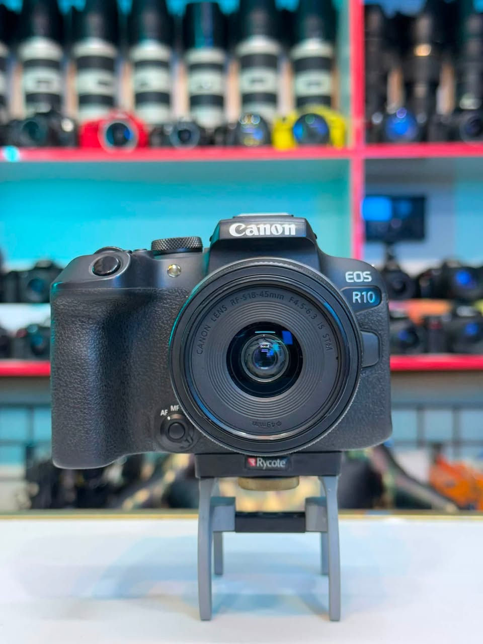متوفر جميع كامرات Nikon Canon Sony📸
Canon R5 
Sony a7R mark IV
Canon R10
Canon RP
Canon R100
Nikon D850
للاستفسار اكثر ***********📞
العنوان:كربلاء-شارع العباس/مركز عالم الكامرات
