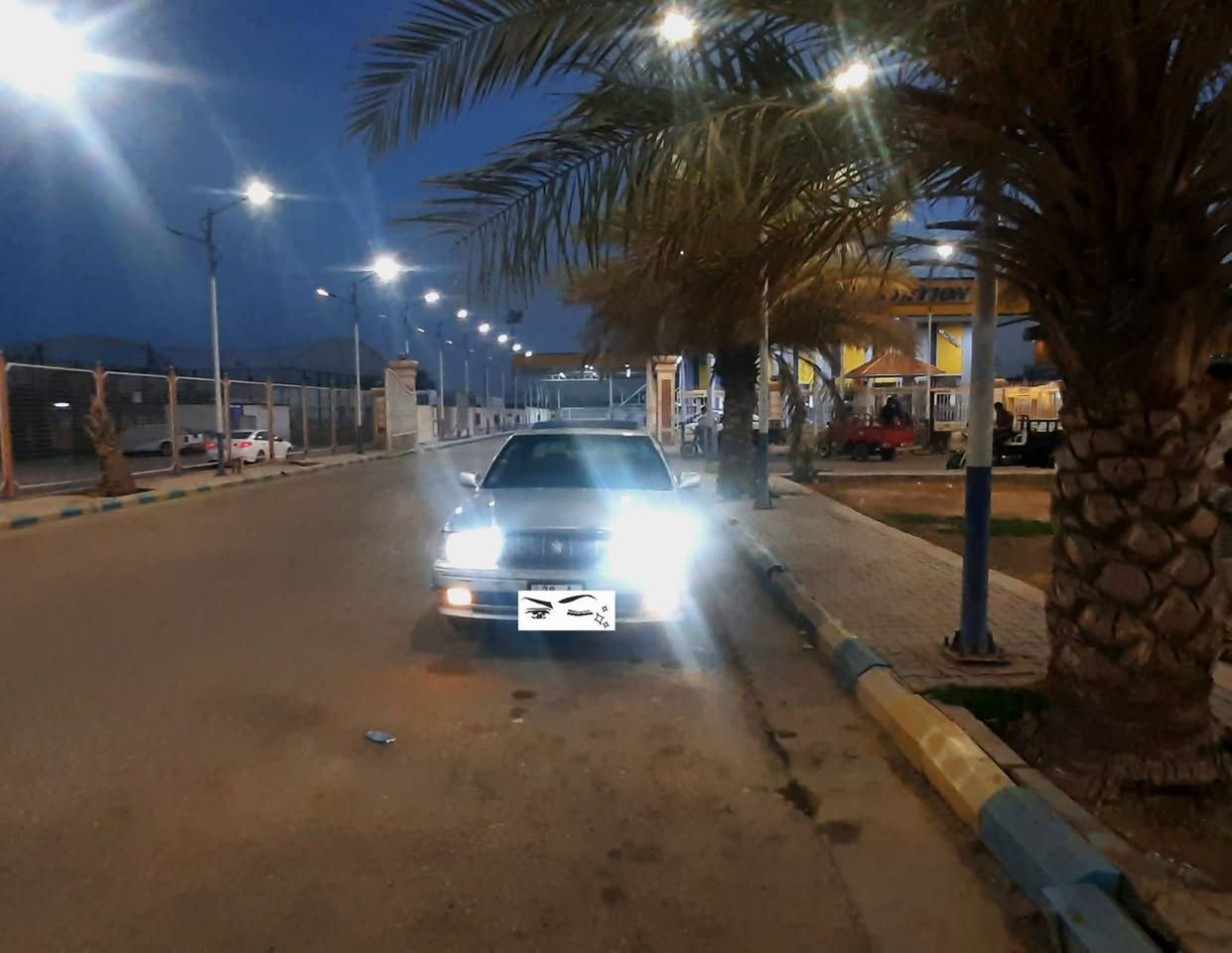 السلام عليكم راس ثور كصتين
مكينه بيه صوت براص رقم نجف دولي مداور السعر مناسب ٥٠بيه مجال اتصل ع رقم ***********
