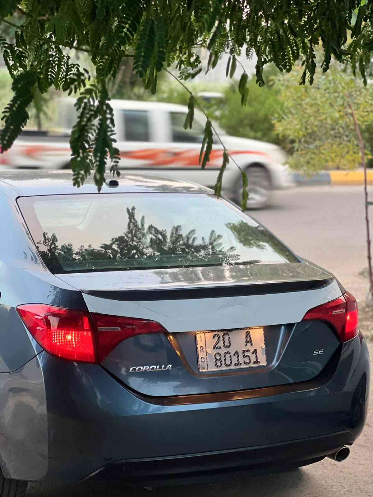 اللهم صل على محمد وآل محمد للبيع او مراوس  
السلام عليكم تيوتا كورلا 2019 SE رقم ديالى  بأسمي الدولي الجديد هزه جديده سنويه جديده للـ 30 شرط التحويل السياره ع وضع الشركه  بجم كبس صندوگ كبس ضررها جانبي كلش خفيف باب خلفي او شويه من الجامرلغ صبغ بدون دواخل ايرباك برده جهه الصدر فقط  او بيهه بارد بخشم البنيد حجر بيئه بلادي رادار بلادي تحديد مسار اشاير بالمري لايت زنون عالي ناصي السياره محرك كله شركه تبريد ثلج ❄️ صدر ع الشركه ويل كب 17 جديد تخم تاير جديد  باتري جديد السياره مابيها اي مصرف وشرط بعد احله من الصور وكلشي واضح  والسياره فول مواصفات ما عده الفتحه والبصمه سعر 125 وبيها مجال مكان السياره ديالى بعقوبه. *********** يونس
