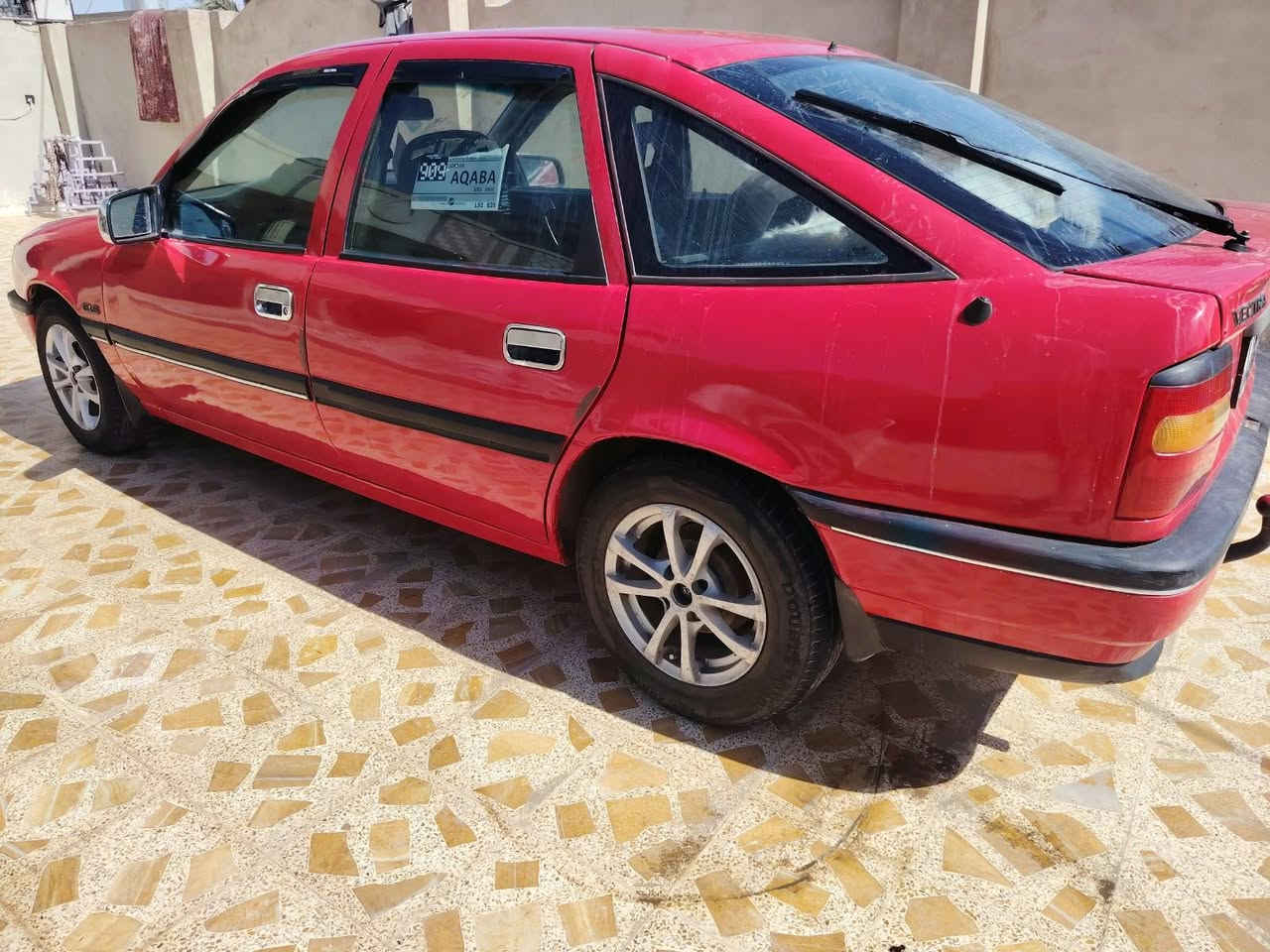 السلام عليكم)
للبيع اوبل حجم 18)
موديل 92 فقط مطوازه) 
رقم نينوى دولي بسمو)
تريد وكاله تريد تحويل)
سياره حلوه وجاهزه)
شرط كفالا عامه)
مكفولا من كاص) 
من دعم كلشي)
السعر 37 وبي مجال) 
العنوان موصل اخوكم)
مكلف بنشر للاستفسار)
***********) ☎️ 
***********) ☎️
