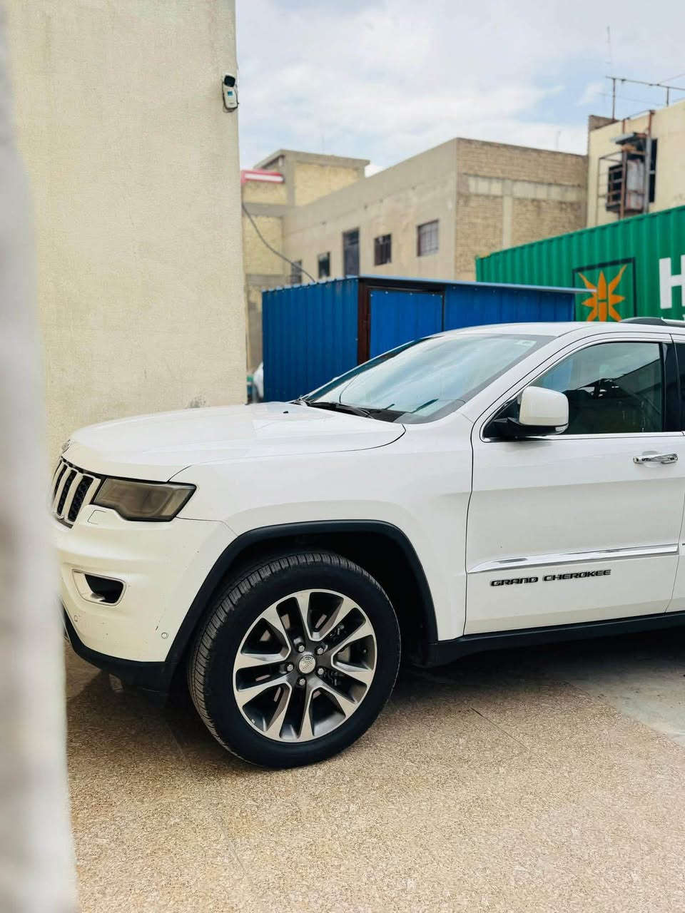 جراند شيروكي • ٢٠١٨ • وارد خليجي